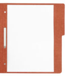 CARPETA PRESSBOARD BROCHE SIN PERCALINA CARTA CAOBA P4555 CON 10 PZS