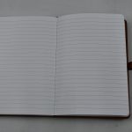 LIBRETA DE NOTAS CON PORTA CELULAR COLOR MIEL RAYA CON 192 PAGINAS CEL761