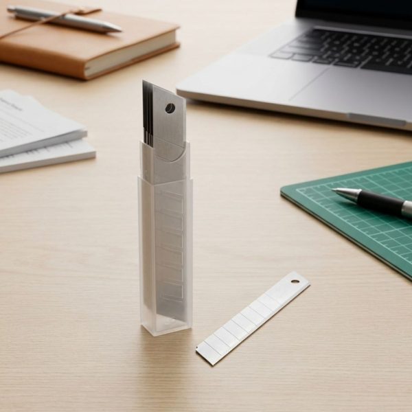 NAVAJA PARA CUTTER ANCHO 18MM PAQUETE CON 10 PZS