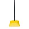 RECOGEDOR DE PLASTICO CON BASTON