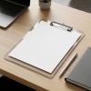 TABLA PLASTICA CON CLIP CARTA TRANSPARENTE