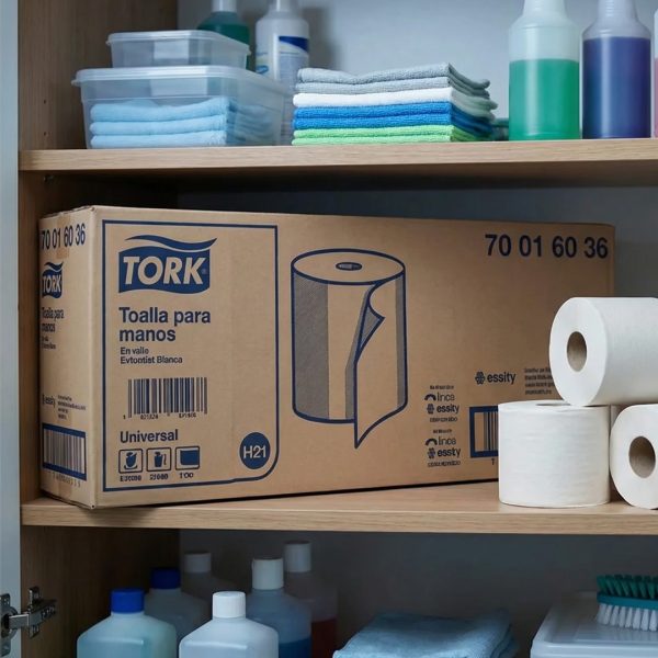 TOALLA EN ROLLO BLANCA 700160 DE 20CM X 180 M CAJA CON 6 PZS