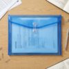 SOBRE-DE-PLASTICO-PORTADOCUMENTOS-OXFORD-F950A-AZUL-TRASLUCIDO-CARTA-HORIZONTAL-CON-HILO_S071-085_5 SOBRE DE PLASTICO PORTADOCUMENTOS OXFORD F950A AZUL TRASLUCIDO CARTA HORIZONTAL CON HILO